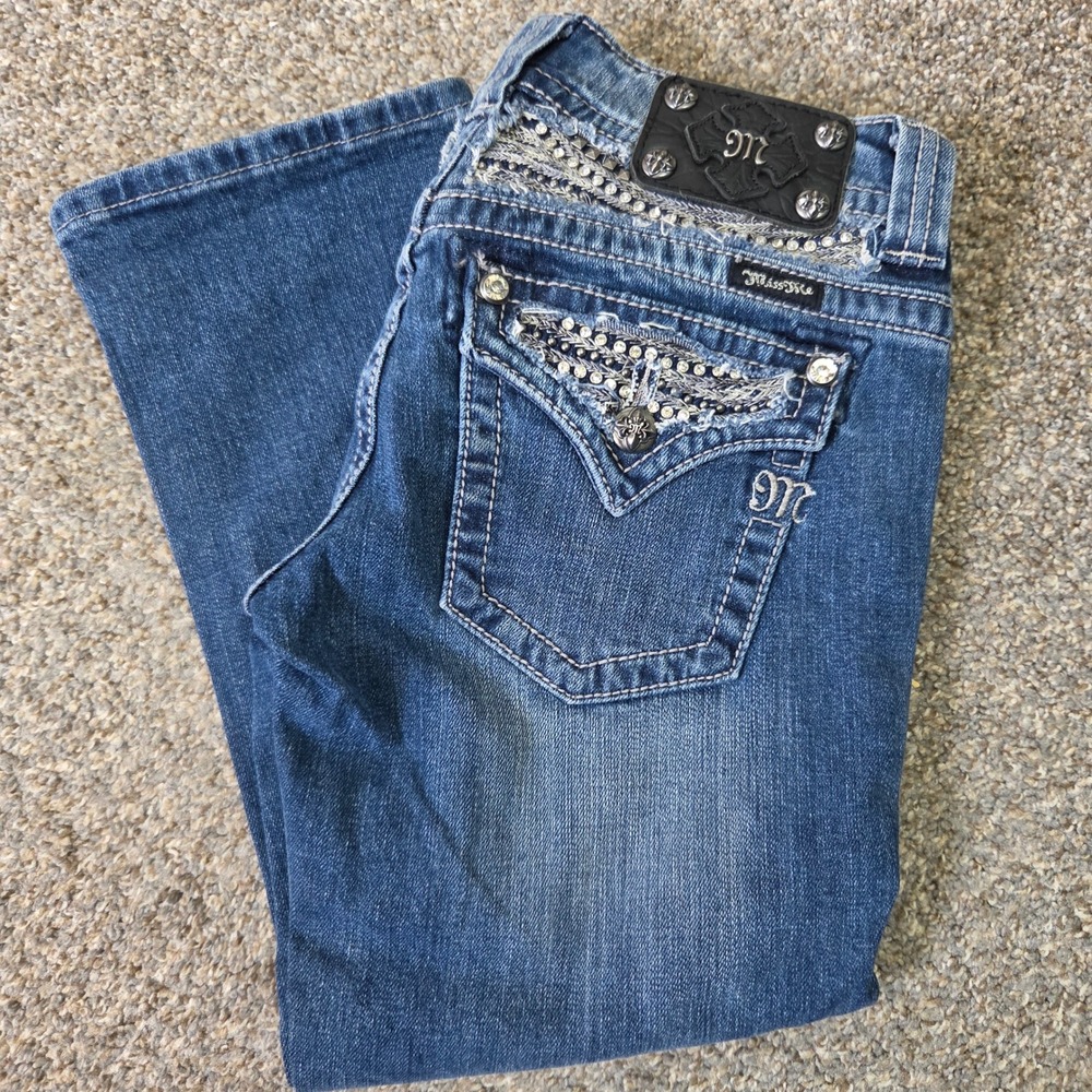 Miss Me JP6092P Capri Jeans Medium Wash Embellished Rhinestone Flap Pocket 28